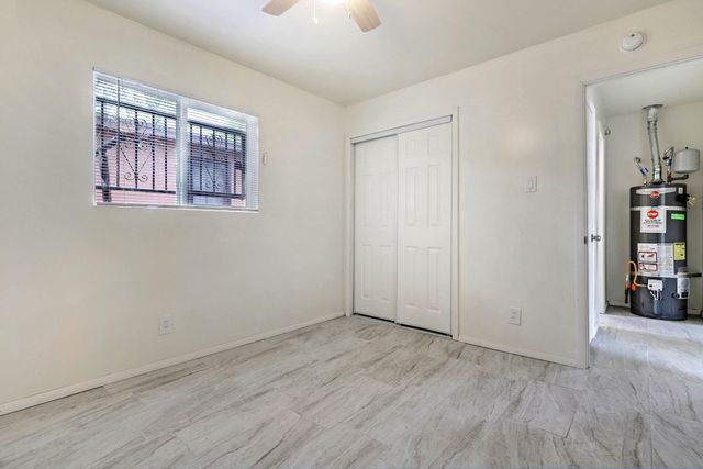 420 Alcazar Street SE, Albuquerque, NM 87108