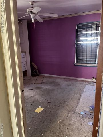 19969 Biltmore Street, Detroit, MI 48235