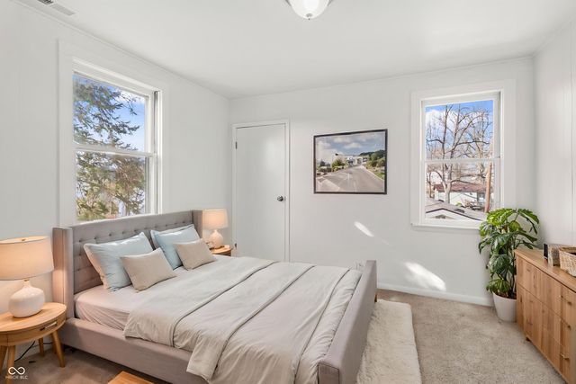 214 E Monroe Street, Alexandria, IN 46001