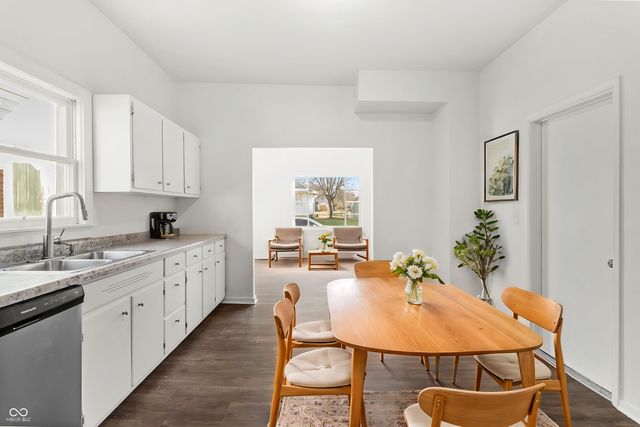 214 E Monroe Street, Alexandria, IN 46001