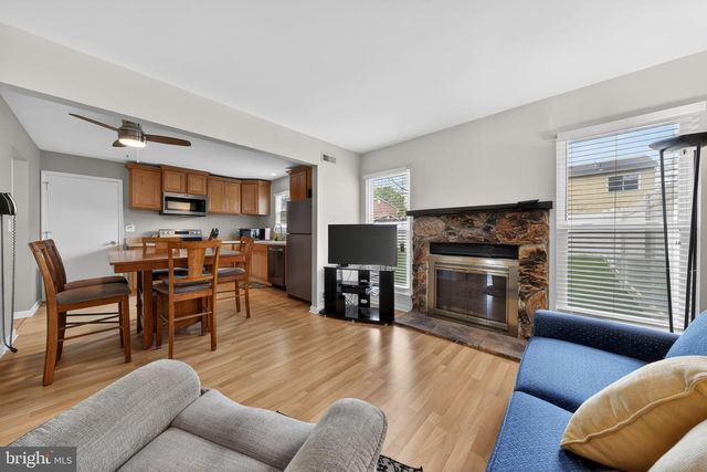 181 PEREGRINE DR, Voorhees, NJ 08043