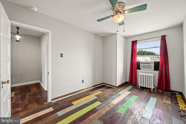 218 N WYCOMBE AVE, Lansdowne, PA 19050