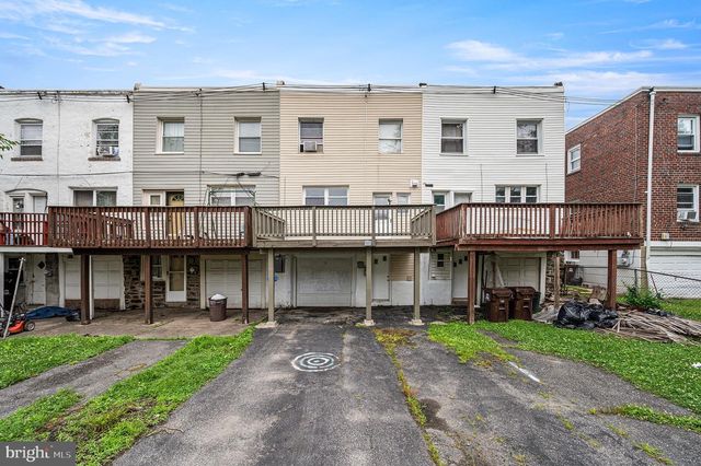 218 N WYCOMBE AVE, Lansdowne, PA 19050