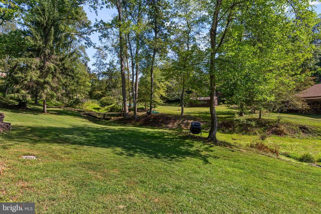 65 POLE CAT RD, Glen Mills, PA 19342