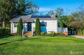 174 Runyon Avenue, Franklin, NJ 08873