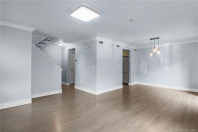 109 Forest Street 10, Stamford, CT 06901