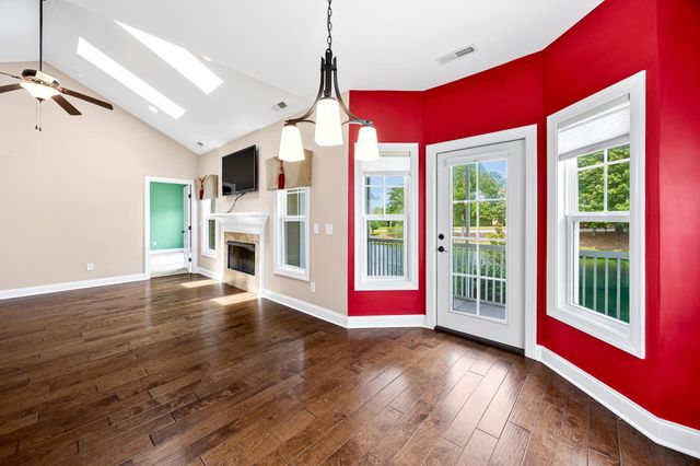 910 Watermark Ct., North Myrtle Beach, SC 29582