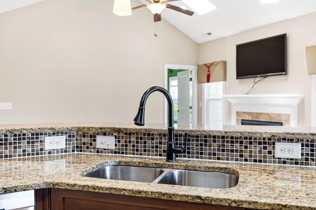 910 Watermark Ct., North Myrtle Beach, SC 29582