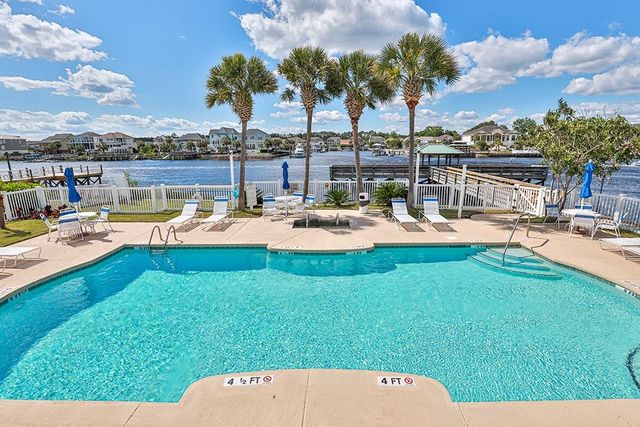 910 Watermark Ct., North Myrtle Beach, SC 29582