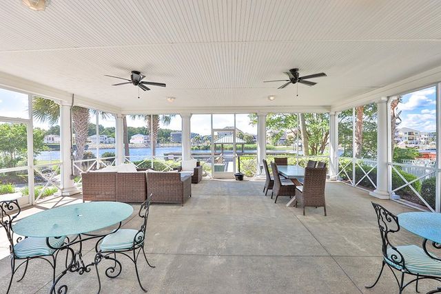 910 Watermark Ct., North Myrtle Beach, SC 29582