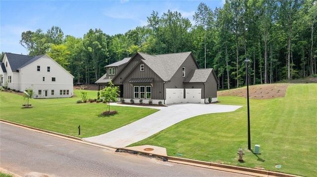 8340 Creekside Overlook Drive, Gainesville, GA 30506