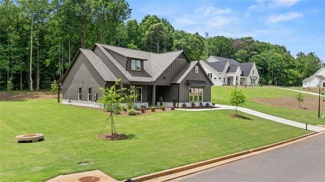 8340 Creekside Overlook Drive, Gainesville, GA 30506