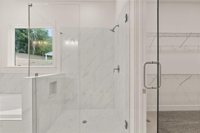 8340 Creekside Overlook Drive, Gainesville, GA 30506