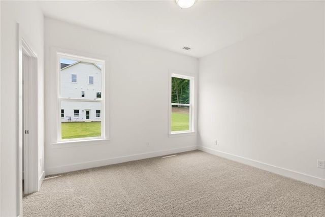 8340 Creekside Overlook Drive, Gainesville, GA 30506