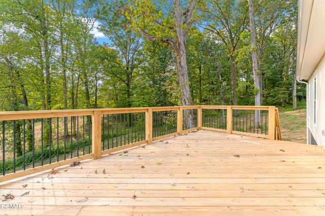 2327 Geraldine Way, Sevierville, TN 37876