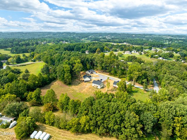 2327 Geraldine Way, Sevierville, TN 37876