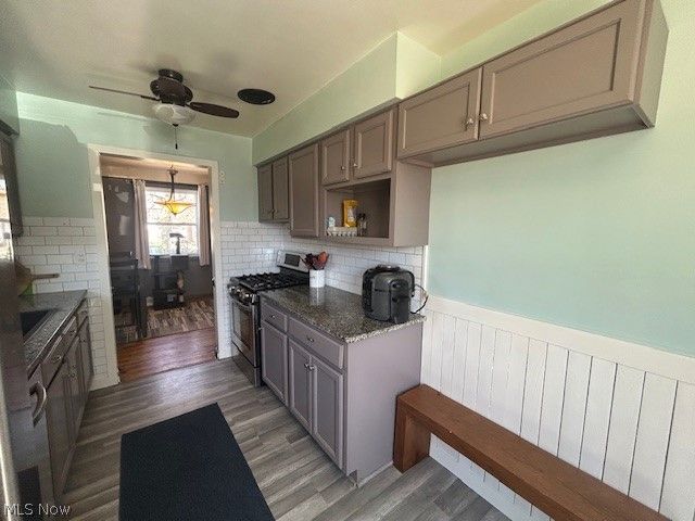 11821 Ronald Drive, Parma, OH 44130