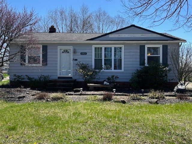 11821 Ronald Drive, Parma, OH 44130