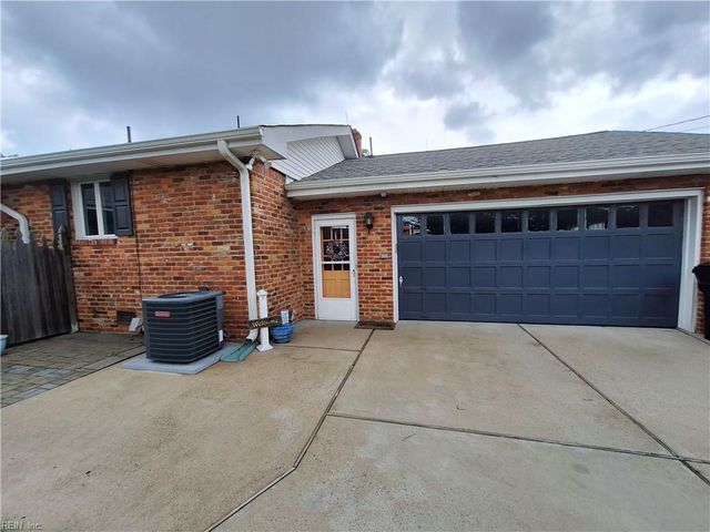 4601 Miles Standish RD, Virginia Beach, VA 23455