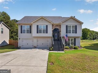 1690 Dillard Way, Bethlehem, GA 30620