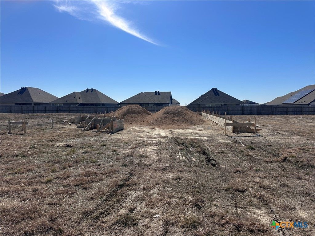 606 James Parker Circle, Killeen, TX 76542