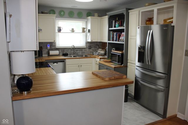 400 Unit 1 Longcastle Drive, Greencastle, IN 46135