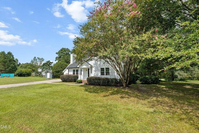 3409 Spring Heather Court, Willow Springs, NC 27592