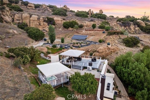 22870 Trigger Street, Chatsworth (los Angeles), CA 91311