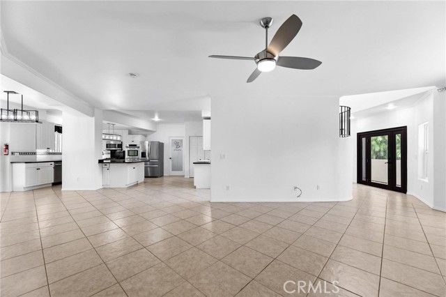 22870 Trigger Street, Chatsworth (los Angeles), CA 91311