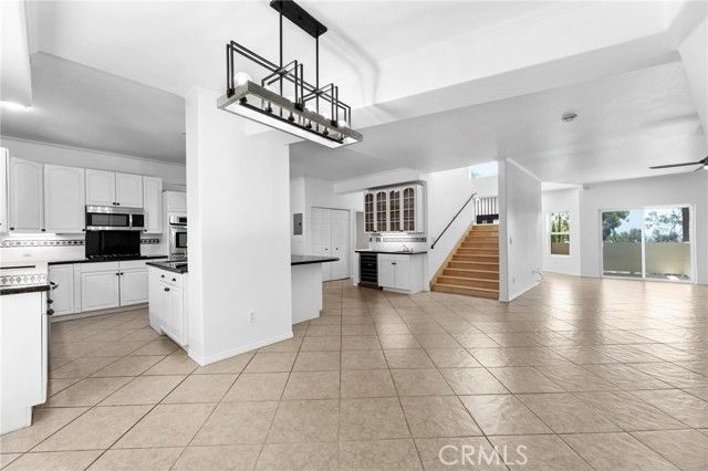 22870 Trigger Street, Chatsworth (los Angeles), CA 91311