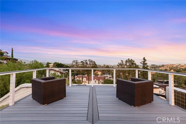 22870 Trigger Street, Chatsworth (los Angeles), CA 91311