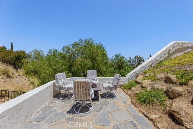 22870 Trigger Street, Chatsworth (los Angeles), CA 91311