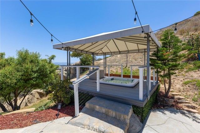 22870 Trigger Street, Chatsworth (los Angeles), CA 91311