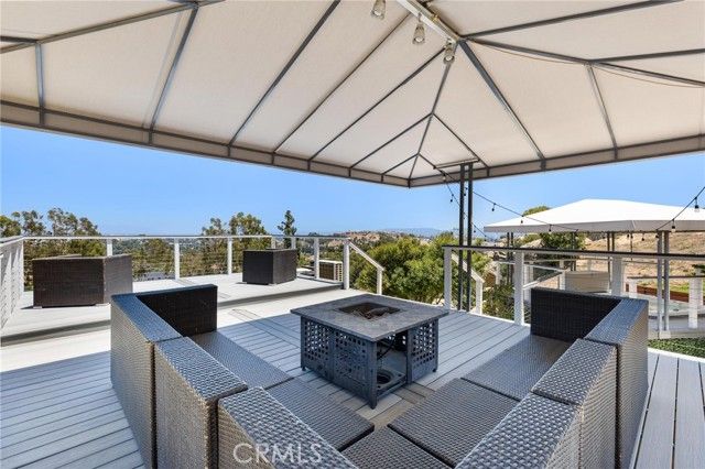 22870 Trigger Street, Chatsworth (los Angeles), CA 91311