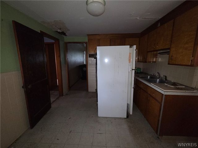 184 Bigelow Place, Cheektowaga, NY 14043