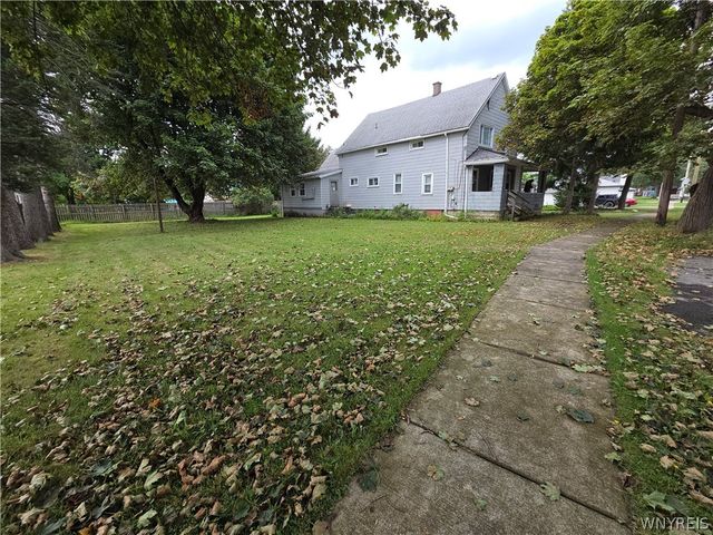 184 Bigelow Place, Cheektowaga, NY 14043