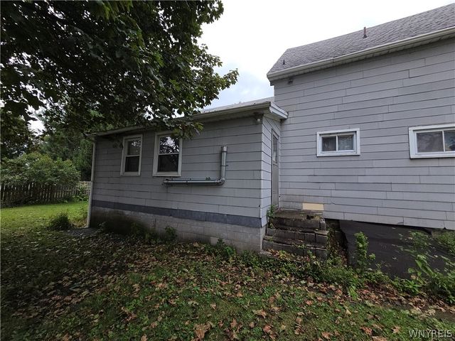 184 Bigelow Place, Cheektowaga, NY 14043