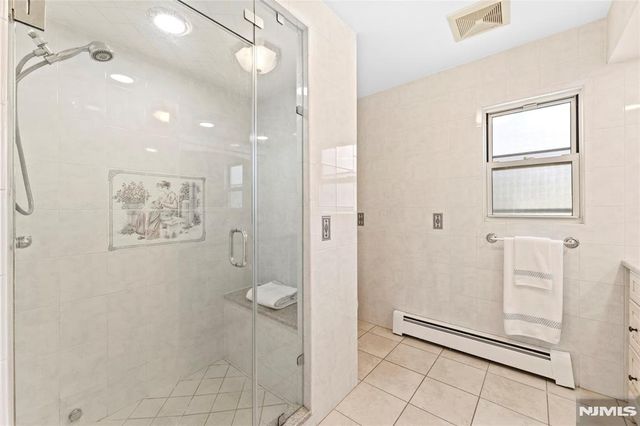 36 Scarsdale Drive, Livingston, NJ 07039