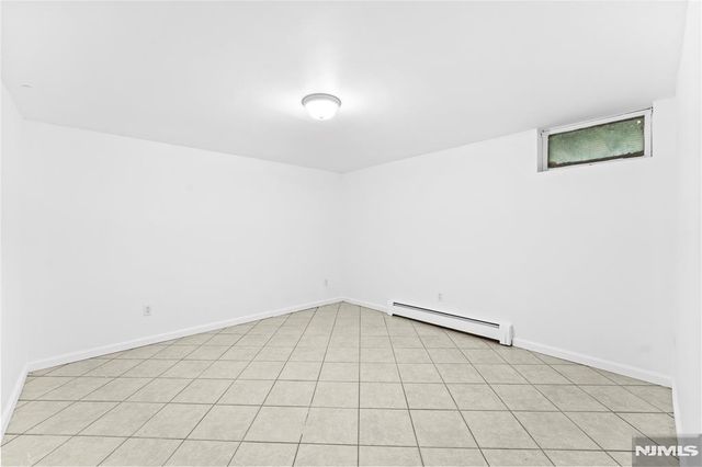 36 Scarsdale Drive, Livingston, NJ 07039