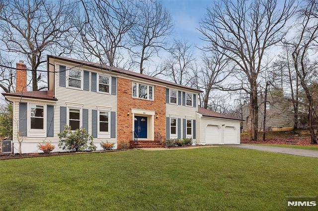 36 Scarsdale Drive, Livingston, NJ 07039