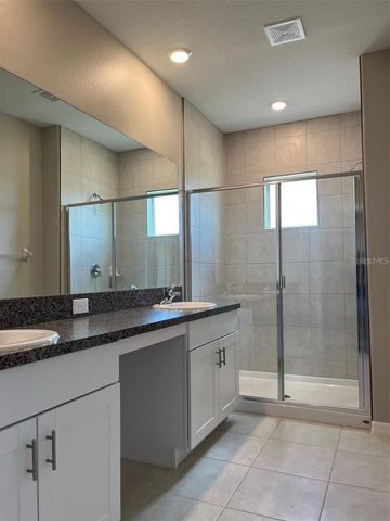 31611 BLUE PASSING LOOP, Wesley Chapel, FL 33545