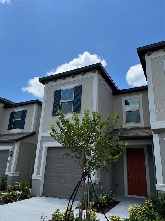 31611 BLUE PASSING LOOP, Wesley Chapel, FL 33545