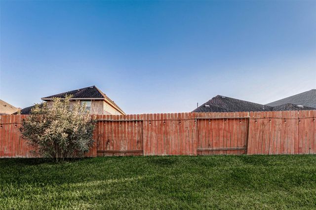 3312 Cactus Heights Lane, Pearland, TX 77581