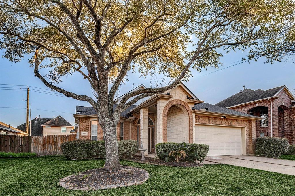 3312 Cactus Heights Lane, Pearland, TX 77581