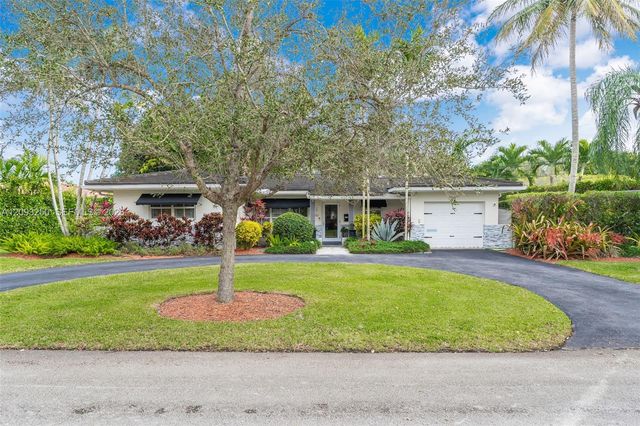 700 Vilabella Avenue, Coral Gables, FL 33146