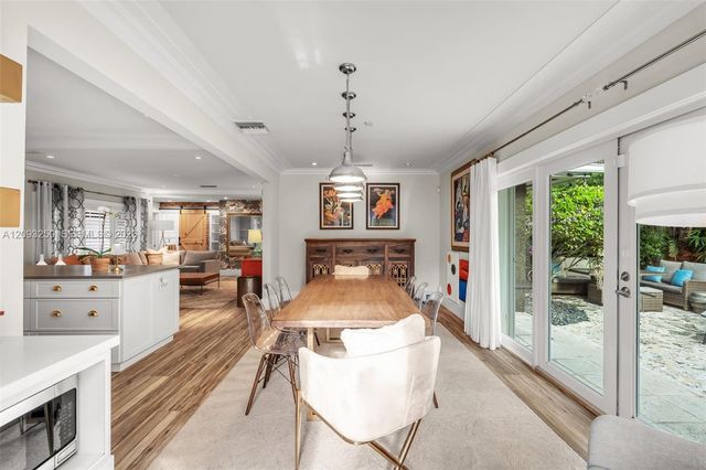 700 Vilabella Avenue, Coral Gables, FL 33146