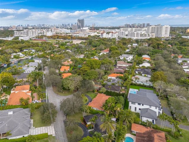 700 Vilabella Avenue, Coral Gables, FL 33146