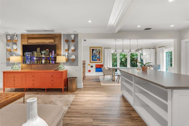 700 Vilabella Avenue, Coral Gables, FL 33146