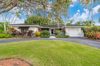 700 Vilabella Avenue, Coral Gables, FL 33146