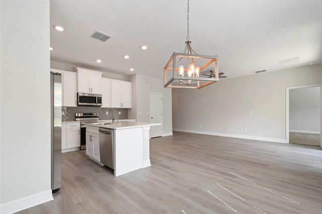 407 W HARVARD STREET, Inverness, FL 34452